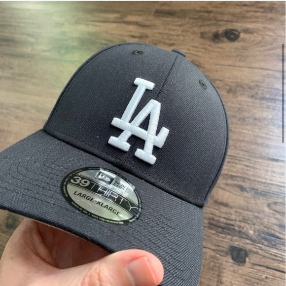 New era dodgers hat L/XL - Picture 4 of 5